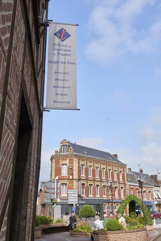 Chambres D'Hotes Du Colvert Forges-les-Eaux Exterior foto